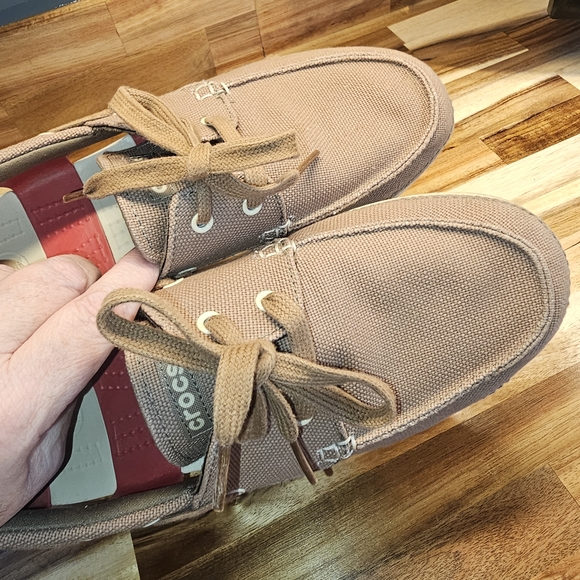 Crocs Mens Shoes Beach Line Boat Slip Ons Loafer Red & Beige - Picture 7 of 8